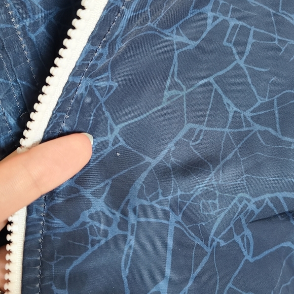 H&M United Vibes Boys Youth Light Jacket - Picture 9 of 9